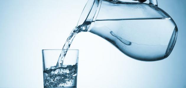 صورة جديد كم نسبة الماء في جسم الإنسان