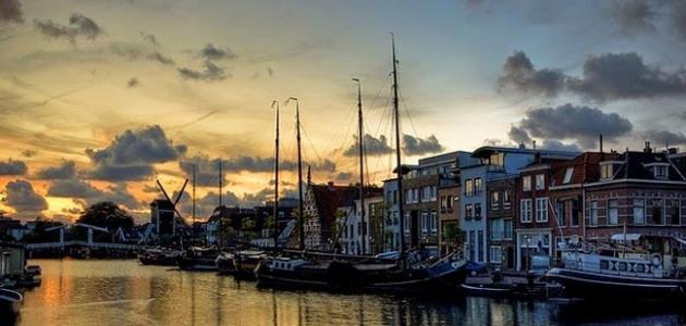 صورة جديد مدينة ليدن في هولندا