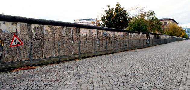 صورة جديد تعريف جدار برلين