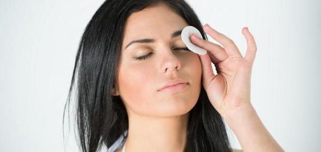 صورة جديد طريقة تنظيف العين