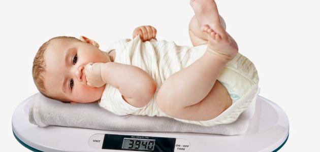 صورة جديد كم وزن الطفل في الشهر الرابع