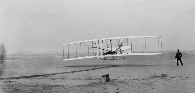 صورة أول رحلة طيران في العالم