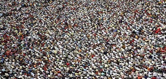 صورة كم يبلغ عدد سكان الهند