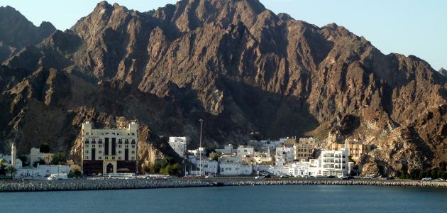 صورة كم محافظة في عمان