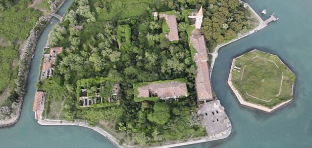 صورة جزيرة بوفيليا في إيطاليا