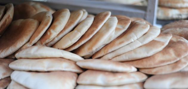 صورة طريقة عمل الخبز العربي