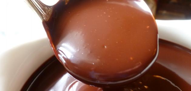 صورة طريقة عمل صلصة الشوكولاته