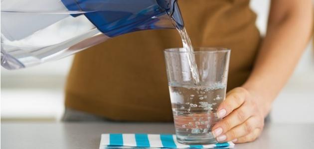 صورة فوائد كثرة شرب الماء للرجيم
