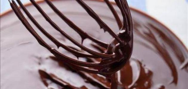 صورة طريقة إذابة الشوكولاتة الخام