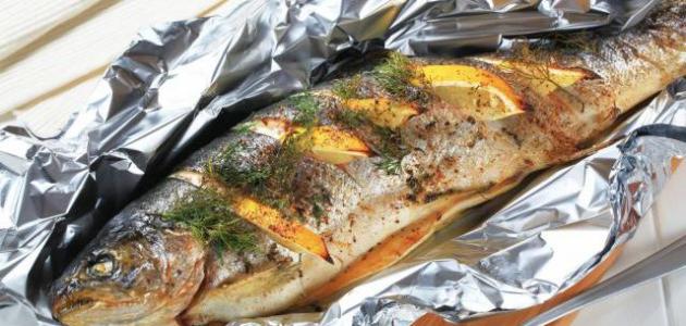 صورة طريقة طبخ السمك بالقصدير