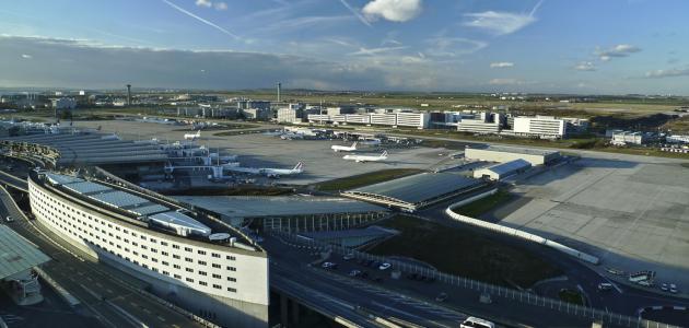 6178cefeaff8d أكبر مطار في أوروبا