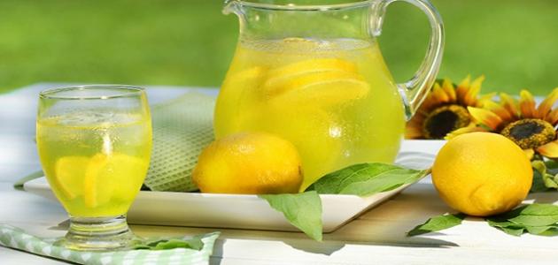 صورة فوائد عصير الليمون مع الماء على الريق